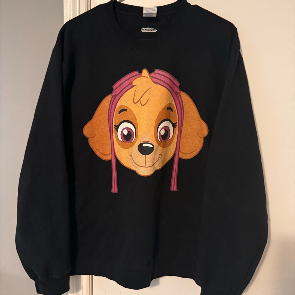 Women’s sweatshirt